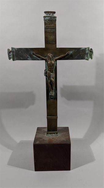 null Brass and copper crucifix embossed double sided - 18th century - Total height...