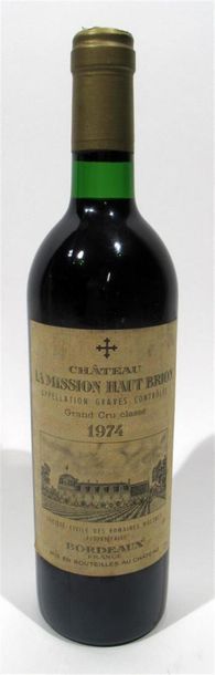 null 1 bouteille de Château LA MISSION HAUT BRION - Graves Grand Cru classé 1974