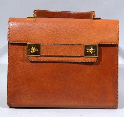 null MORABITO Paris (attributed to)
Bag in the style of the "Kelly" model from Hermes,...