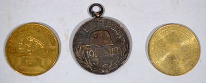 null Lot de médaille comprenant "Pro deo et patria 1914-1918", médaille de la monnaie...