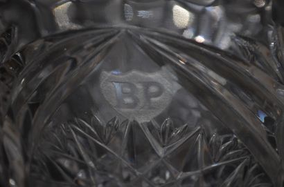 null Advertising CHAMPAIGN BUCKET for the BP company in cut crystal.

Height: 21...