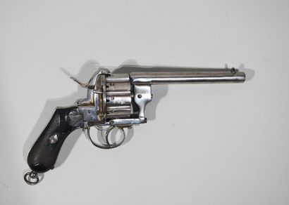 null REVOLVER à broche système CHAINEUX - Barillet à dix coups - Plaquettes de crosse...