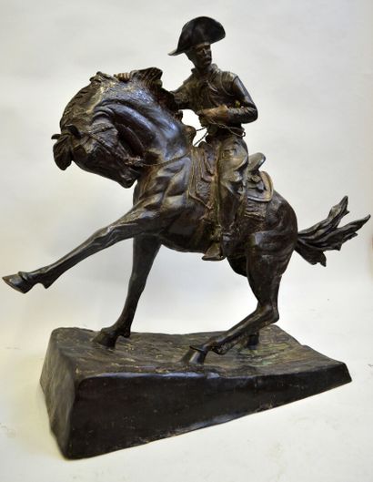 null Frédéric REMINGTON (1861-1909)

"Cowboy"

Epreuve en bronze à patine brune et...