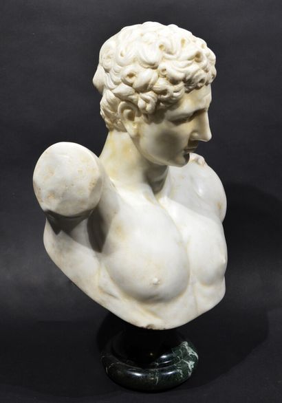 null After PRAXITELE

"Bust of Hermes of Olympia".

Carved marble resting on a piedouche...