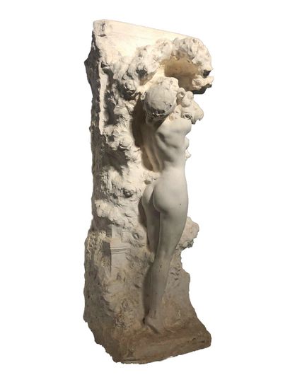 null Félix Maurice CHARPENTIER (1858-1924)

"Femme nue embrassant des roses"

Haut-relief...