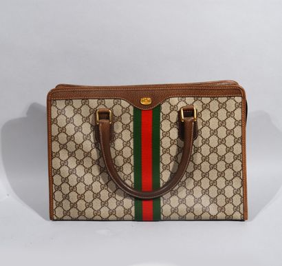 null GUCCI - Green and red ribbon elbow bag with its red pouch - mint condition