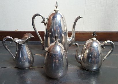 null COFFEE SERVICE in solid silver, Egg model, including a coffee pot, a teapot,...