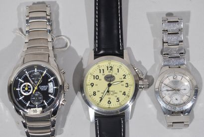 null Lot de montres comprenant : 

- CASIO, WR 50M

- Spirit of St-Louis

- Casio...