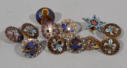 null Lot of enamelled buttons with fleur-de-lis, Saint Mark, star, etc.