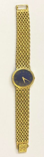 null PIAGET

Montre bracelet de dame en or jaune 18K (750/1000e) à cadran ovale fond...