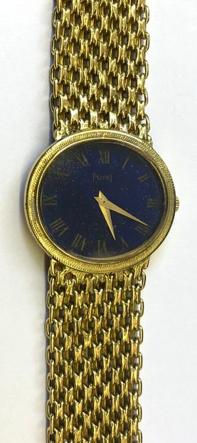 null PIAGET

Montre bracelet de dame en or jaune 18K (750/1000e) à cadran ovale fond...