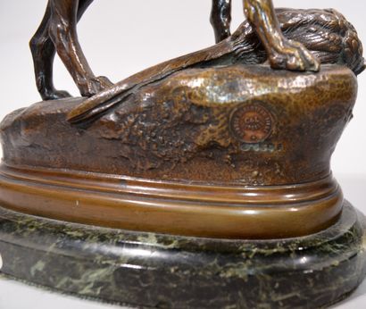null Louis Alfred BARYE (Paris, 1839 - 1882).

"Chien de chasse au faisan"

Bronze...