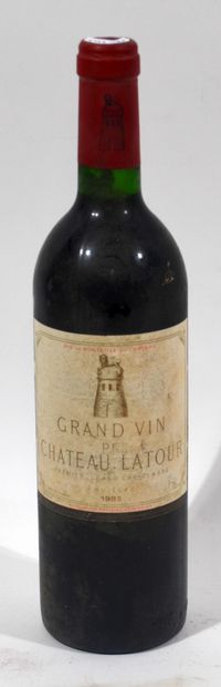 null 1 bouteille de CHATEAU LATOUR Premier grand cru Pauillac 1983.