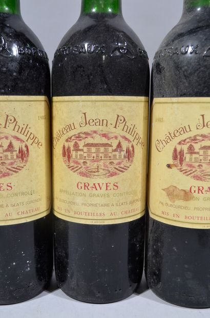 null 6 bouteilles de CHATEAU JEAN-PHILIPPE Graves Ph. Dubourdieu propriétaire 1985...