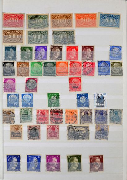 Lot de timbres d'Europe comprenant Grèce,...