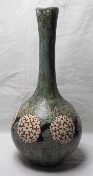 null KERAMIS 
Vase soliflore HORTENSIA 
Haut : 30 cm
