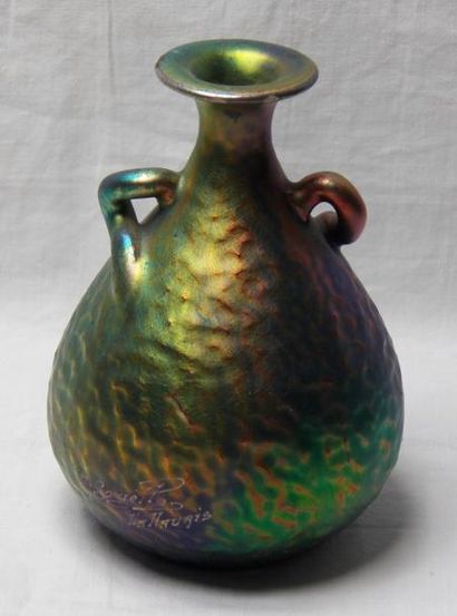 null J. GAZZIELLU 
Vase piriforme deux anses 
Haut : 11,5 cm
