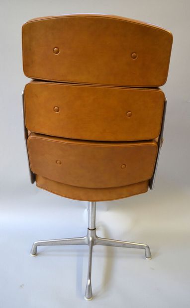 null Charles (1907-1978) et Ray (1912-1988) EAMES - Édition HERMAN MILLER

Fauteuil...
