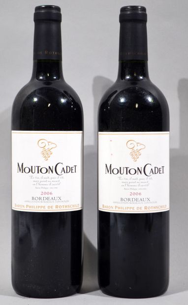 null 2 bouteilles de MOUTON CADET Bordeaux 2006