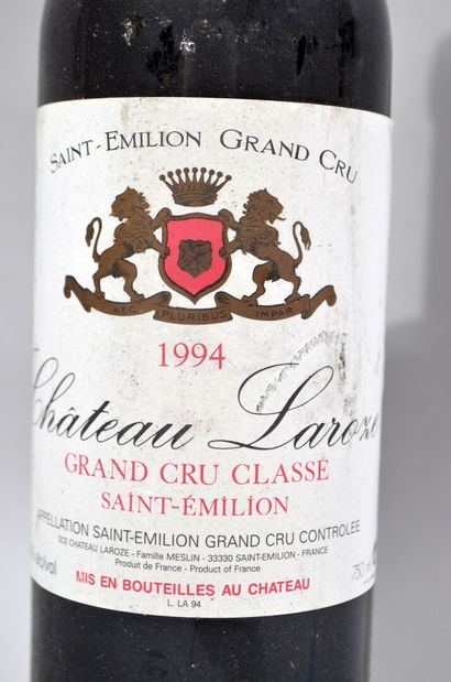 null 1 bouteilles de CHATEAU LAROZE Saint Emilion 1994