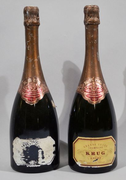 null 2 bouteilles de KRUG Grand Cuvée 

(Étiquette arrachée et abimée)