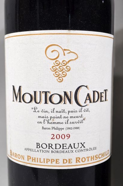 null 9 bouteilles de MOUTON CADET Bordeaux 2009
