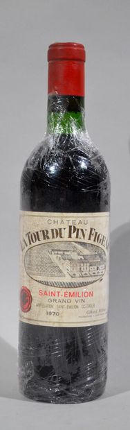null 1 bouteille de CHATEAU LA TOUR DU PIN FIGEAC 1970