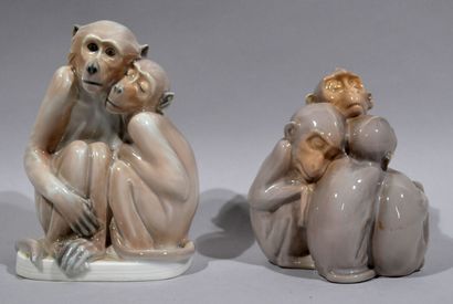 null ROYAL COPENHAGUE - Danemark

"Câlins de singes"

Deux sujets en porcelaine polychrome...