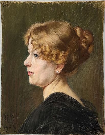 null Marguerite DUBOIS (1883-?)
"Portrait d'une jeune femme au chignon"
Pastel monogrammé...