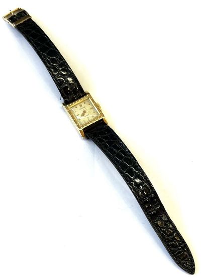 null ROLEX - Precision
MONTRE bracelet de femme, modèle "PRECISION", en or jaune...