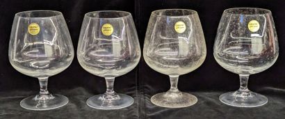 null CRISTAL D'ARQUES
Collection de quatre grands verres de dégustation à Cognac...