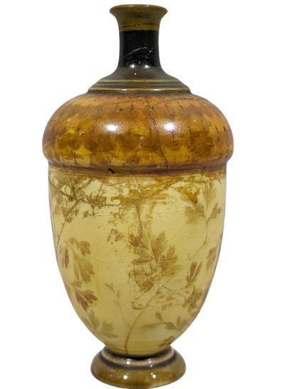 Théodore DECK (1823-1891)
Petit vase soliflore...