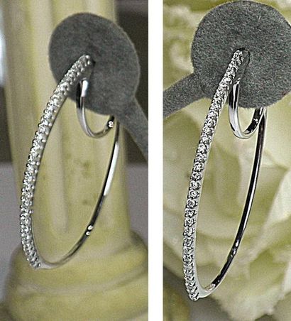 null Très belles paire de boucles d'oreilles créoles entièrement serties de 140 diamants...