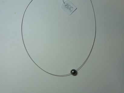null Collier câble en acier tressé orné d'une perle de Tahiti, diamètre 8,1 mm, fermoir...