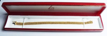null Bracelet semi-rigide en or jaune à décor de mailles tressées - Poids : 8,5 g...