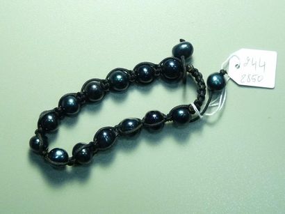 null Bracelet "Chambala" orné de perles d'eau douces noires 
