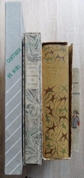 null Livres illustrés XXème. Lot de 4 volumes contenant : - RONSARD, Pierre de. Gayetez...