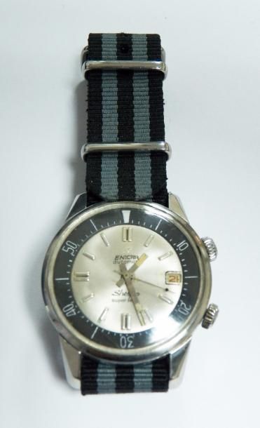 null ENICAR - Modèle Sherpa Super Dive (vers 1960) Montre bracelet d'homme à boîtier...