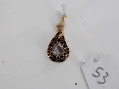 null Pendentif goutte en or jaune 18 K (750/oo) à décor d'émail noir, orné d'un diamant...