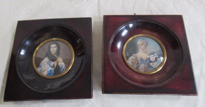 null 2 miniatures encadrées figurant Mme BOJERET d'après BOUCHER et Mme RIMSKI KORSAKOFF...