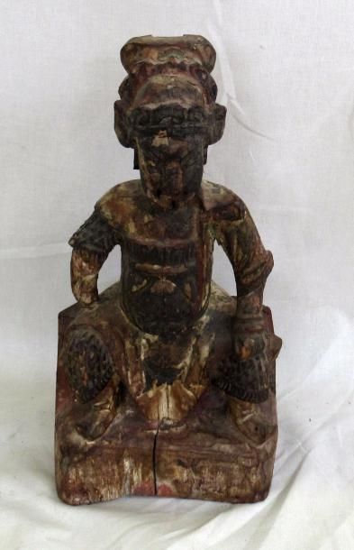 null Personnage assis bois sculpté polychrome fin XVIIIè début XIXè H : 27 cms 