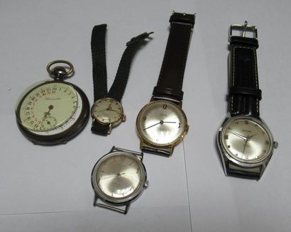 null Lot de 4 montres bracelets dont VICTORIA, KELTON, CYMA, DEESSE On y joint un...