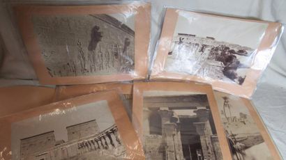 null (EGYPTE) Ensemble de 15 photos grand format (25 X 18 cm) contrecollées sur papier...