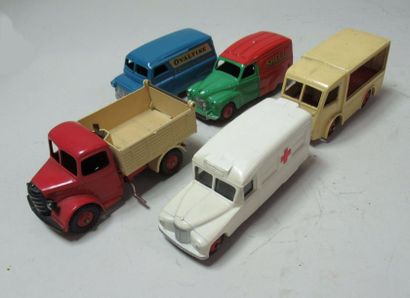 null DINKY TOYS (fabrication anglaise) - Bedford Ovaltine, Austin Shell, NCB Electric...