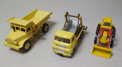 null DINKY TOYS (fabrication anglaise) - Euclid Rear Dump Truck, Marrel Multi bucket,...