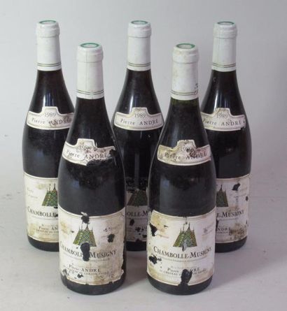 null 5 bouteilles de Chambolle Musigny Pierre ANDREE 1989 (certaines étiquettes légèrement...