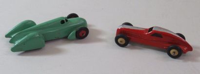 null DINKY TOYS - 2 voitures de course dont une Auto UNION et une autre rouge 