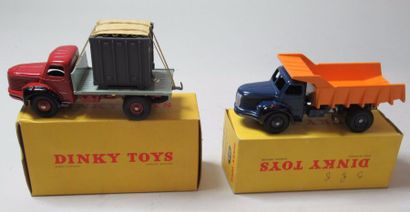 null DINKY TOYS - Camion Berliet plateau porte-container (n°34B), Camion Berliet...