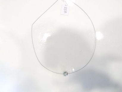 null Collier câble en acier agrémenté d'une perle de Tahiti grise (diamètre 8/9 mm)....