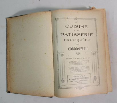 null "La Cuisine et la Pâtisserie expliquées du Cordon-Bleu" Divisé en deux parties...